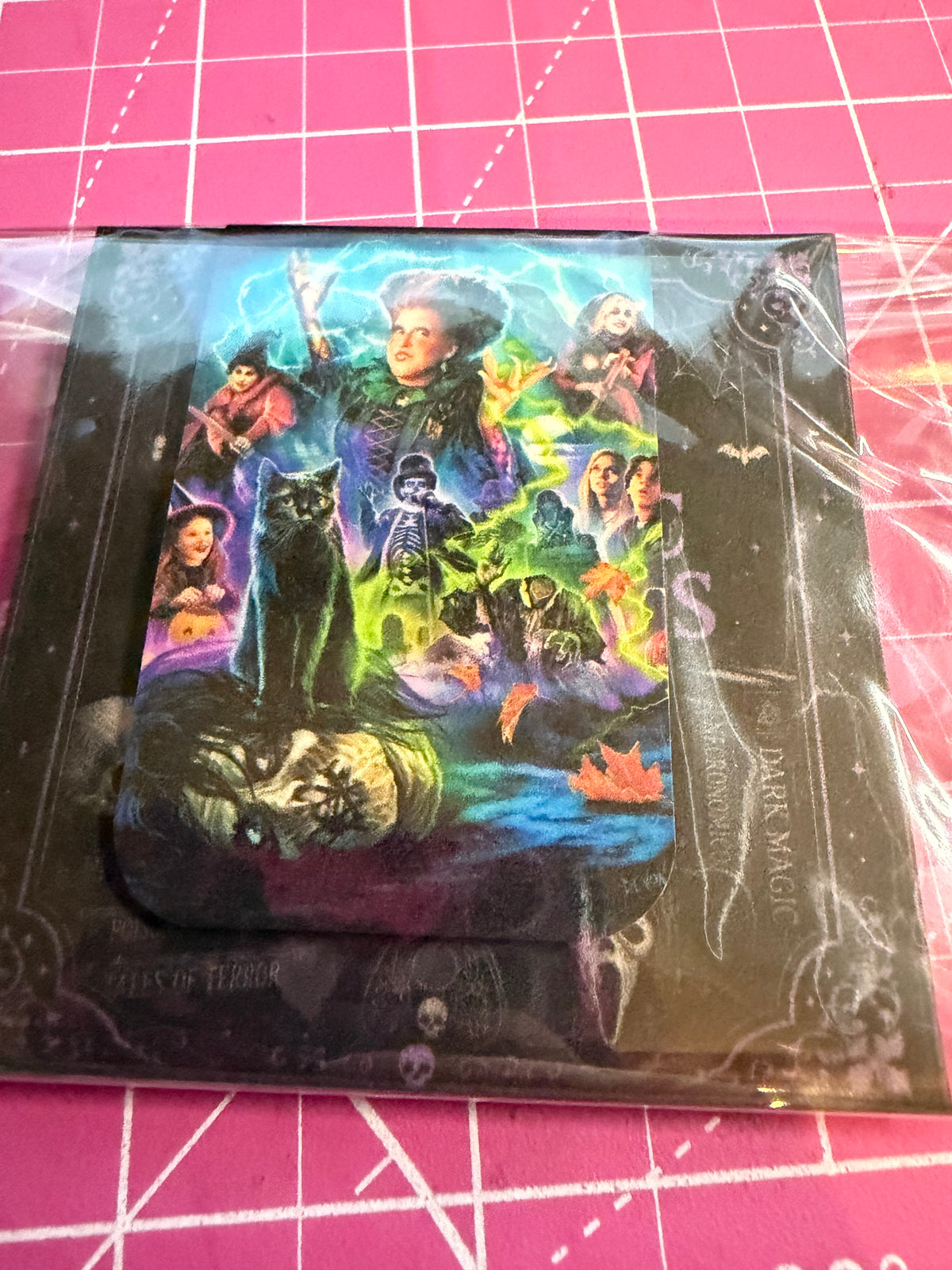 Magnetic bookmark hp 2
