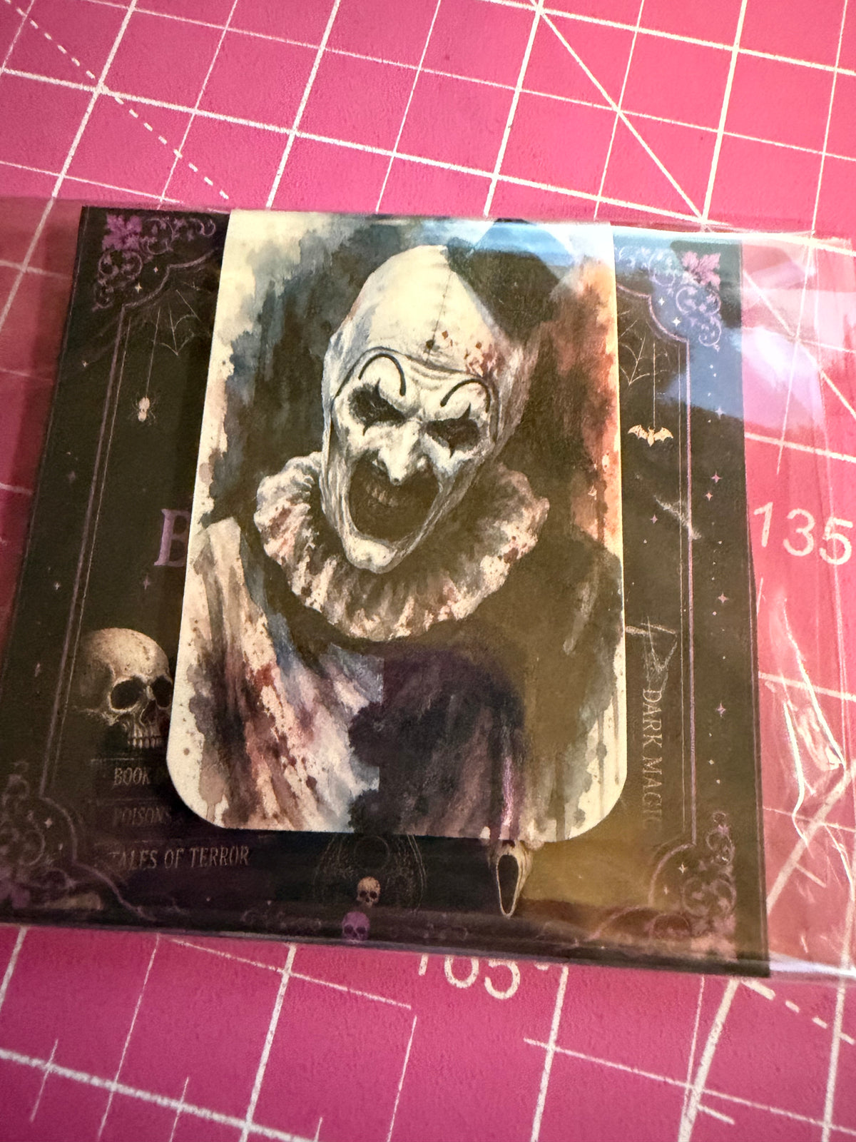 Magnetic bookmark Art